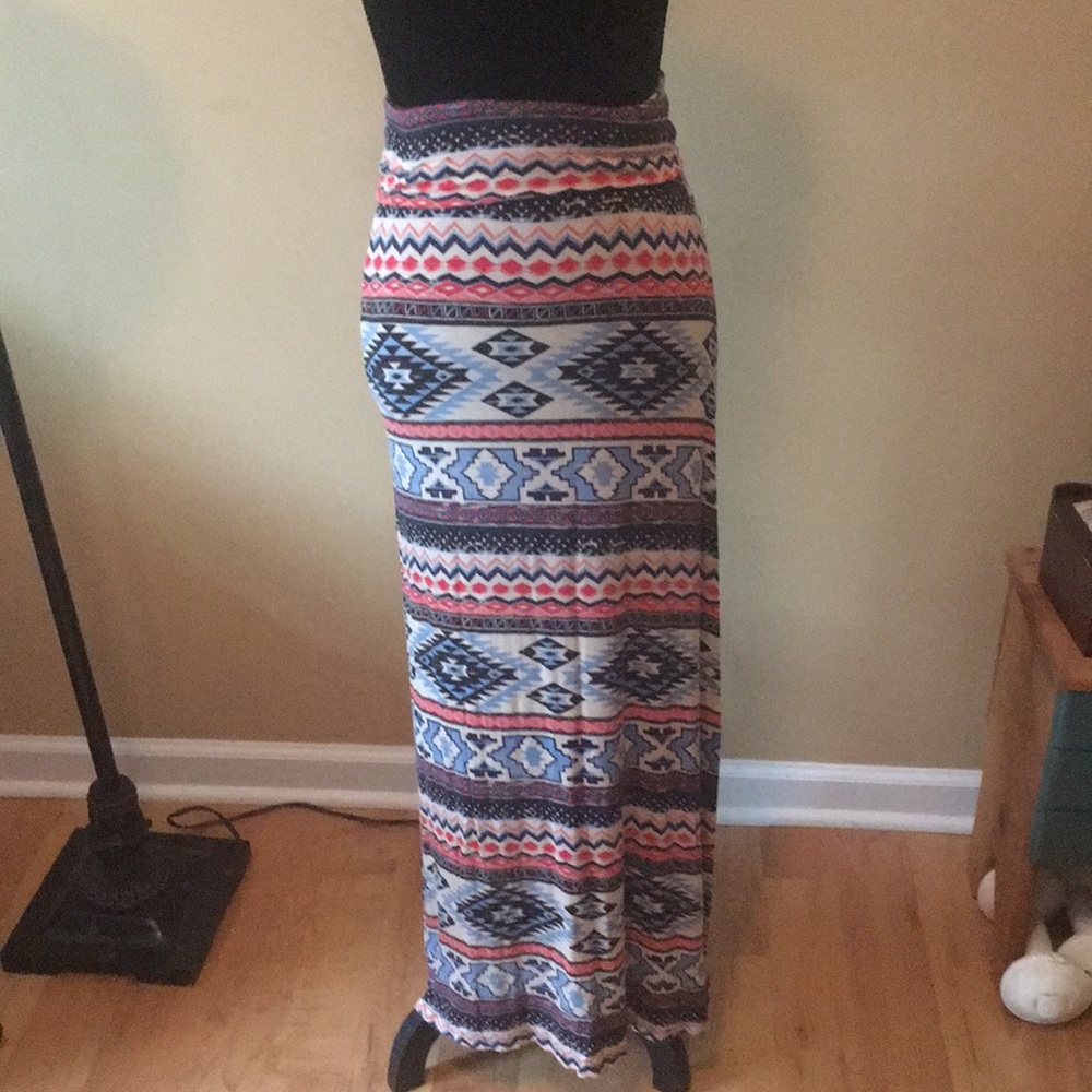 Maxi skirt